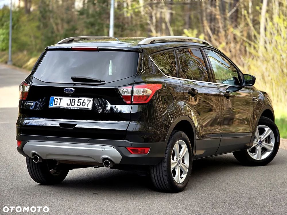 Ford Kuga 2.0 TDCi FWD Titanium Plus - 19