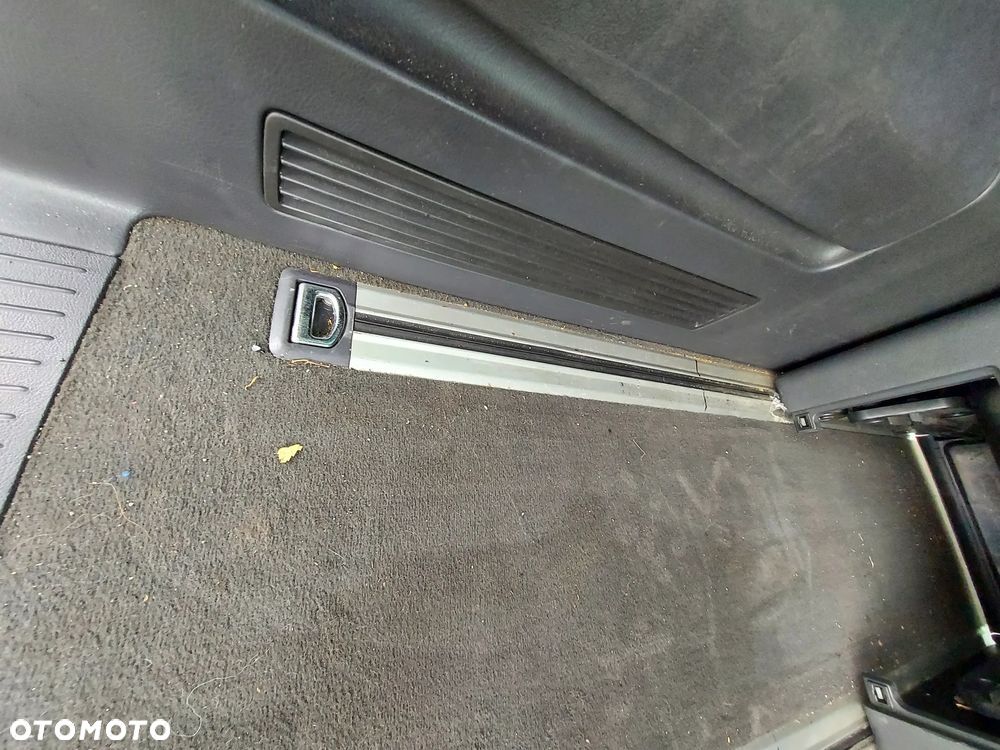 Volkswagen Multivan TDI L1 Highline - 16