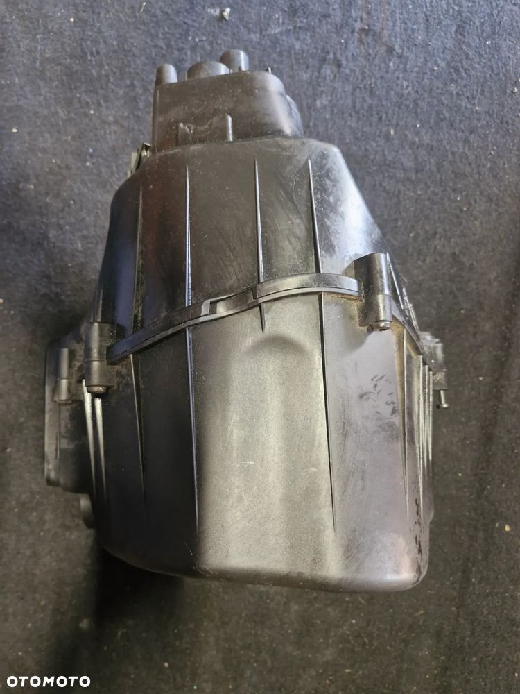 AUDÌ A8 D4 3.0 TDI OBUDOWA FILTRA POWÌETRZA 4H0133824 - 3