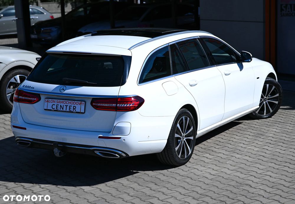 Mercedes-Benz Klasa E 300 de 9G-TRONIC - 9