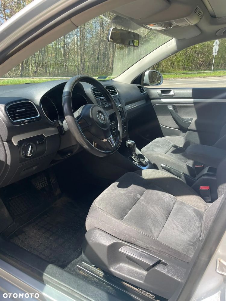 Volkswagen Golf 2.0 TDI DPF DSG Highline - 8