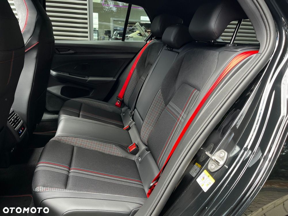Volkswagen Golf 2.0 TSI GTI Edition 50 DSG - 19