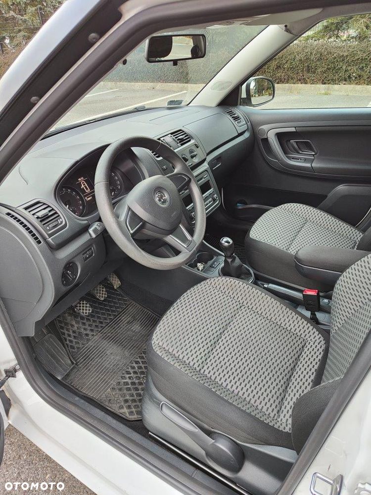 Skoda Fabia 1.6 TDI DPF Ambition - 15