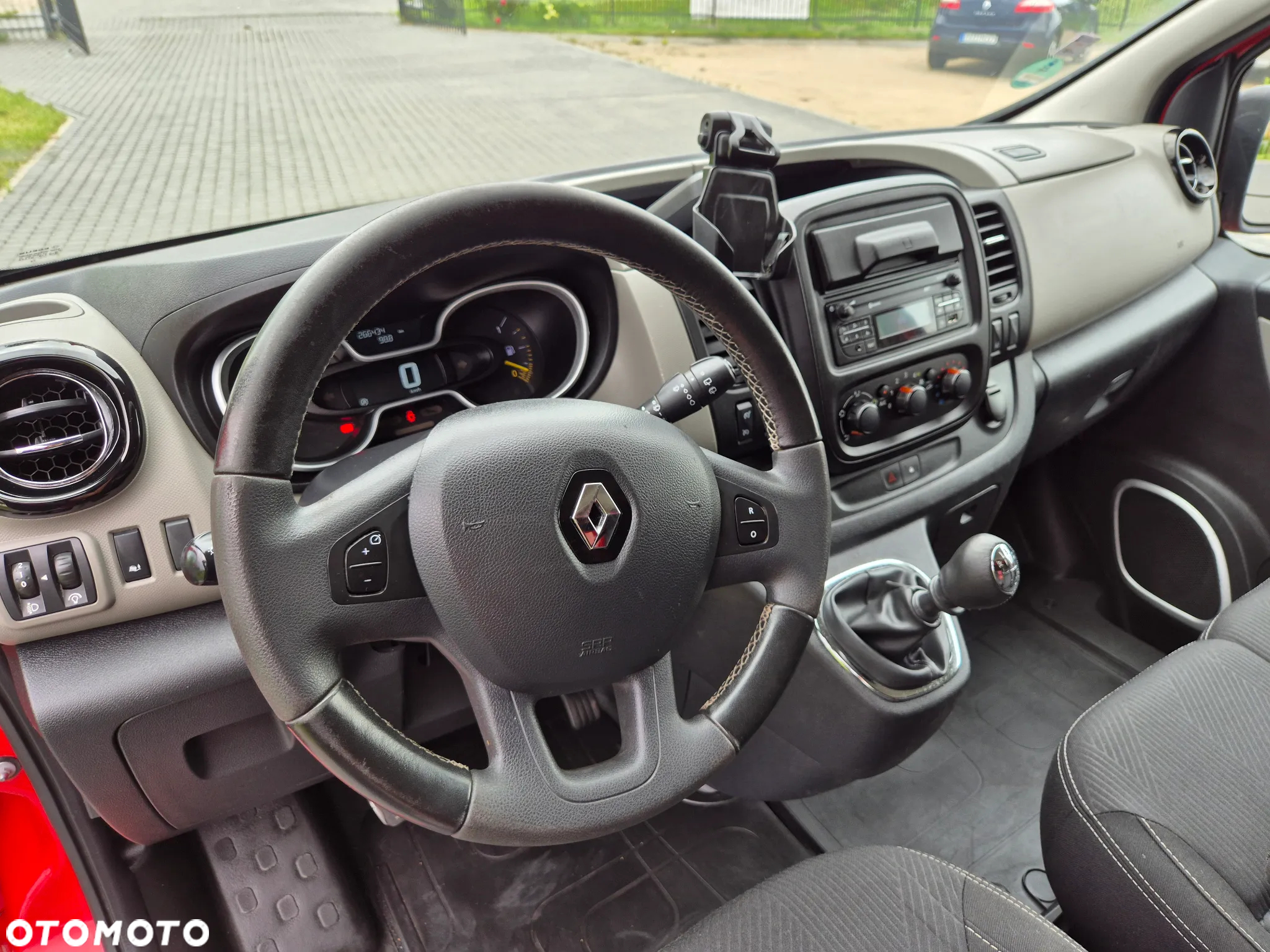 Renault TRAFIC - 5