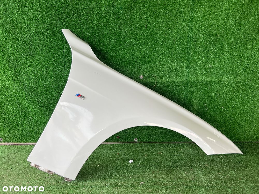 Błotnik BMW 3 F30 F31 prawa  strona - 1