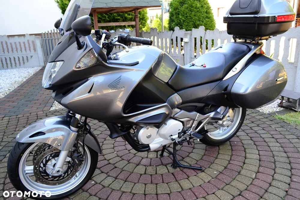 Honda NTV - 27
