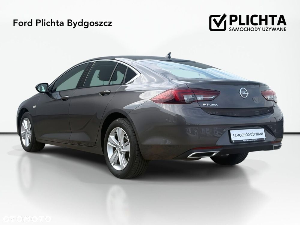 Opel Insignia - 8
