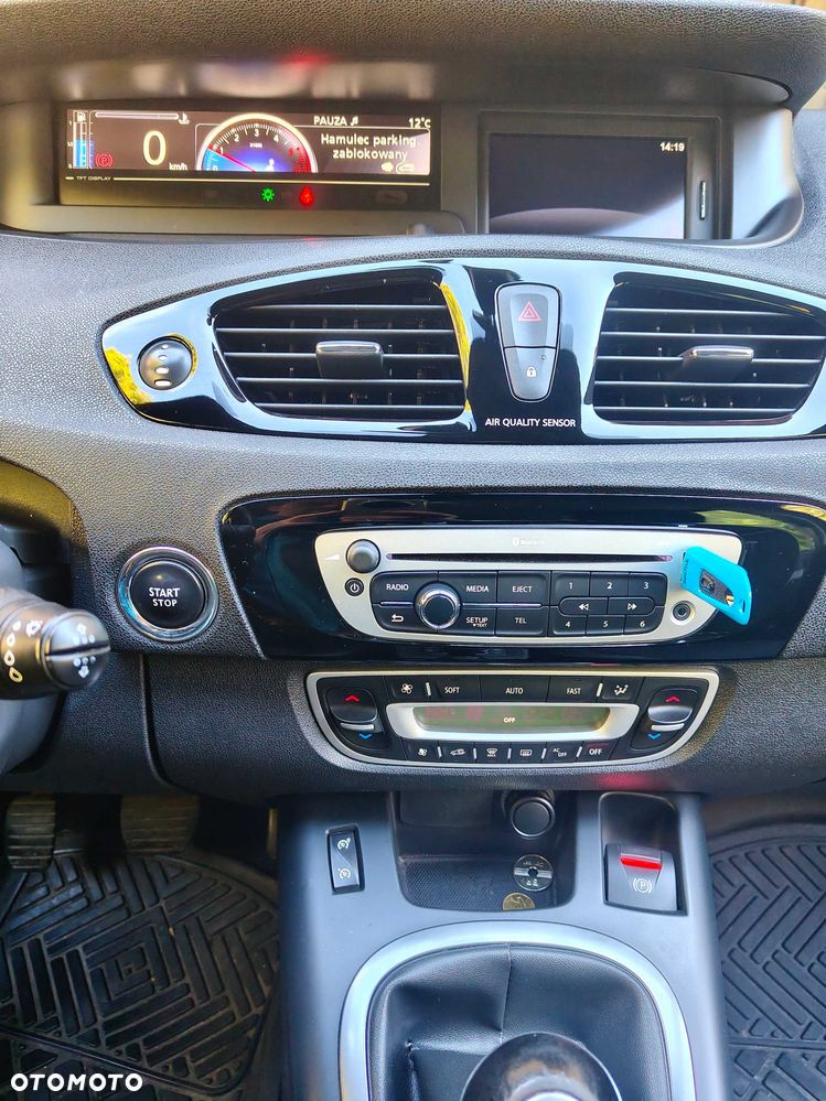 Renault Scenic - 10