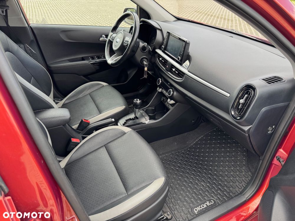 Kia Picanto 1.2 L - 6