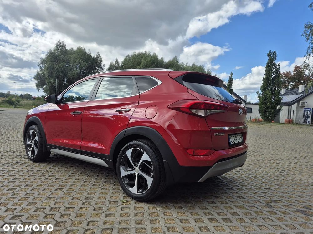 Hyundai Tucson - 11