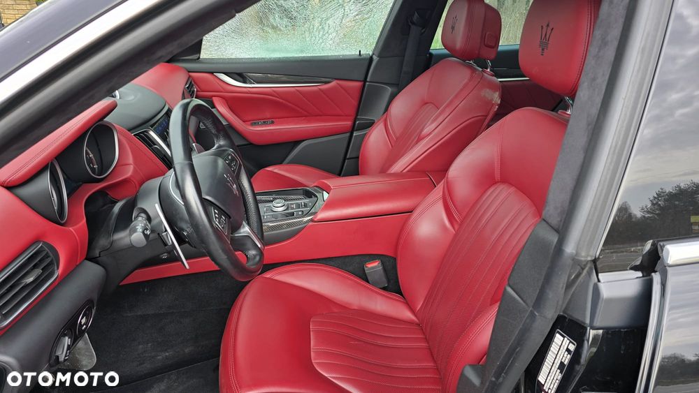 Maserati Levante S Q4 GranSport - 17