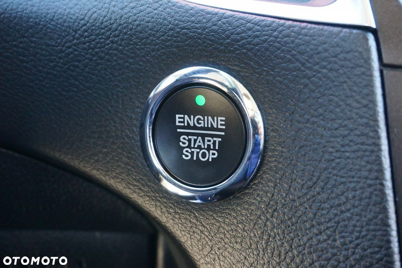 Ford S-Max - 33