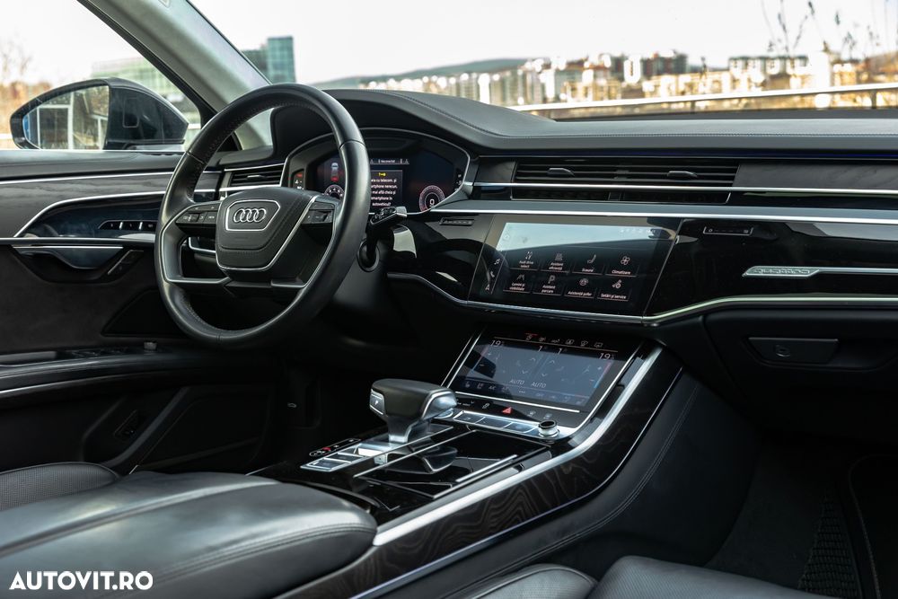 Audi A8 55 TFSI quattro Tiptronic - 16