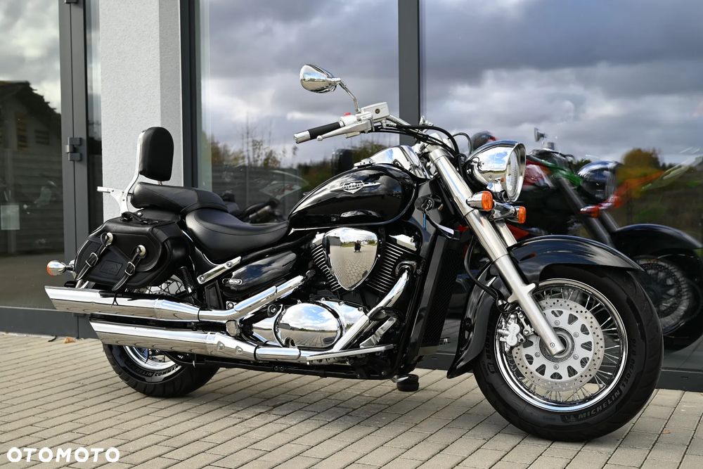 Suzuki Intruder - 41