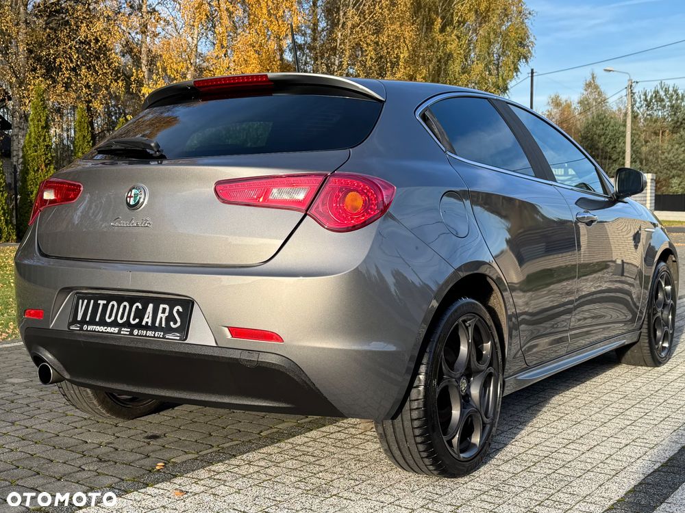 Alfa Romeo Giulietta ver-1-4-tb-sport - 21