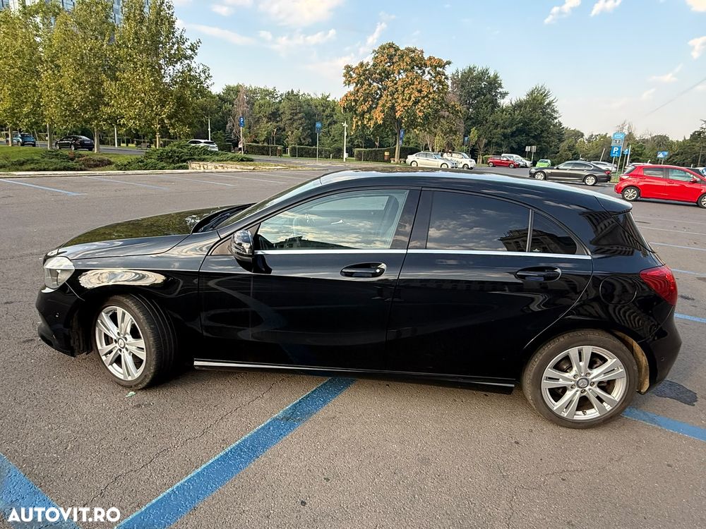 Mercedes-Benz A 180 Standard - 12