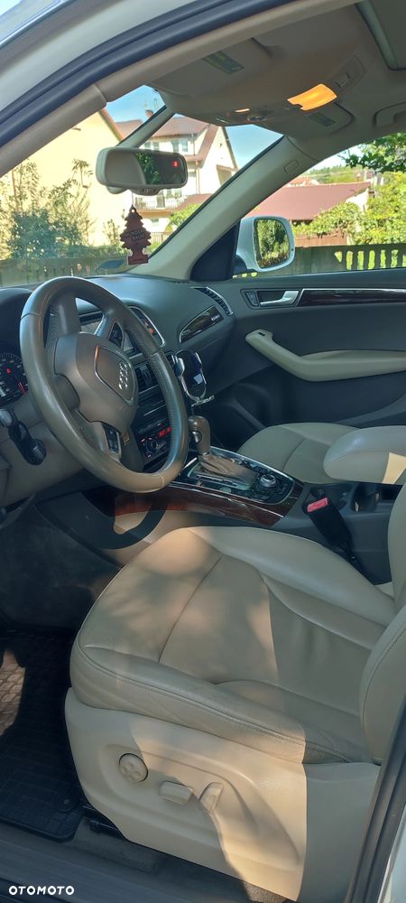 Audi Q5 3.2 FSI Quattro S tronic - 16