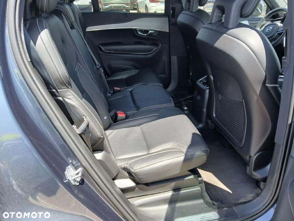 Volvo XC 90 - 4