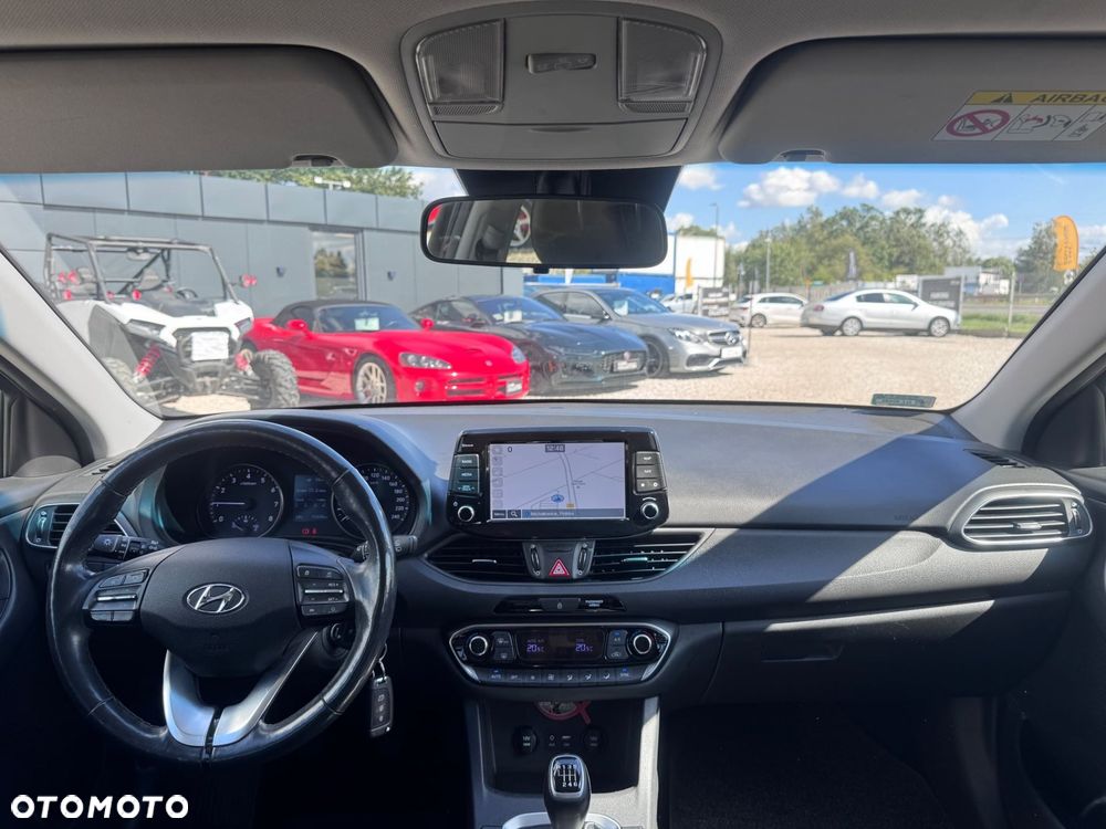 Hyundai i30 - 19