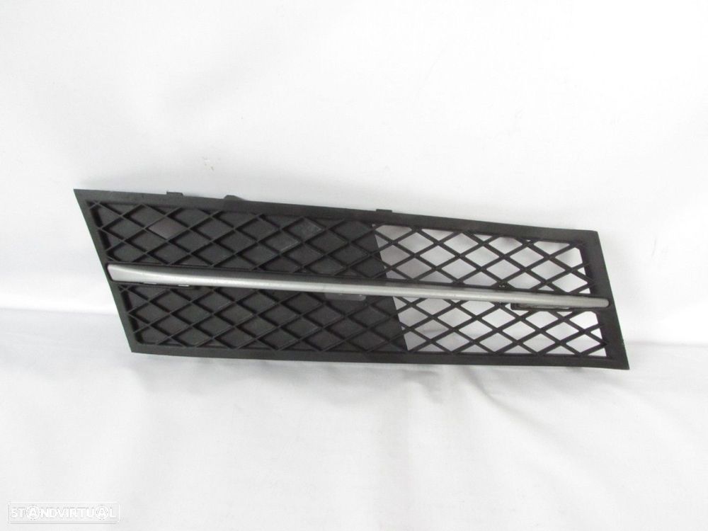 Grelha do Parachoques Direito/Frente/Inferior Seminovo/ Original BMW 5 (F10)/BMW... - 1