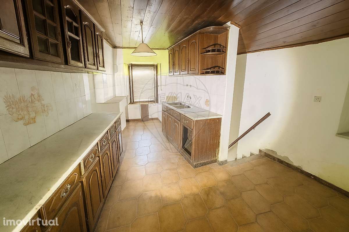 Moradia T1 para venda - Grande imagem: 2/12