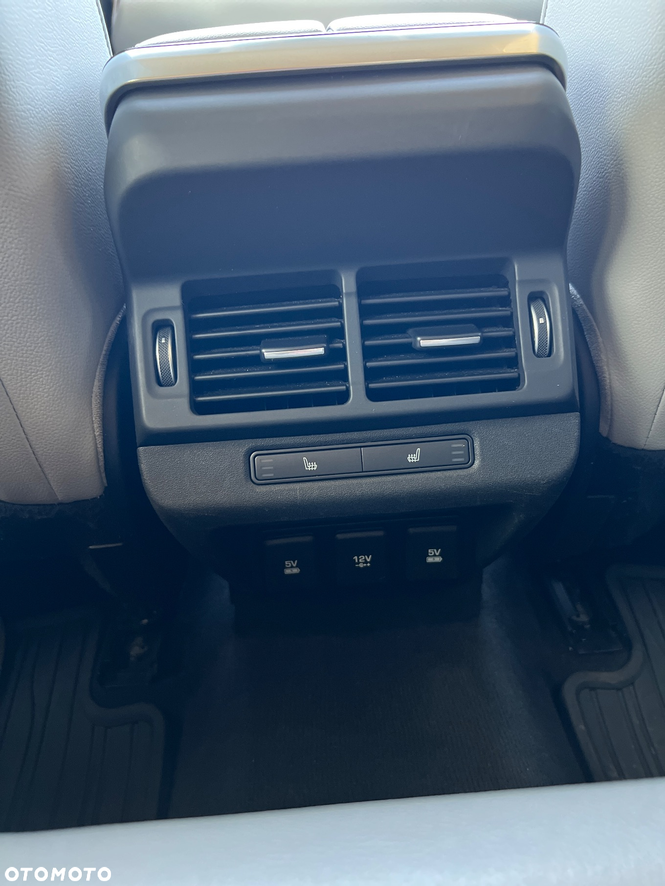 Land Rover Range Rover Evoque - 16