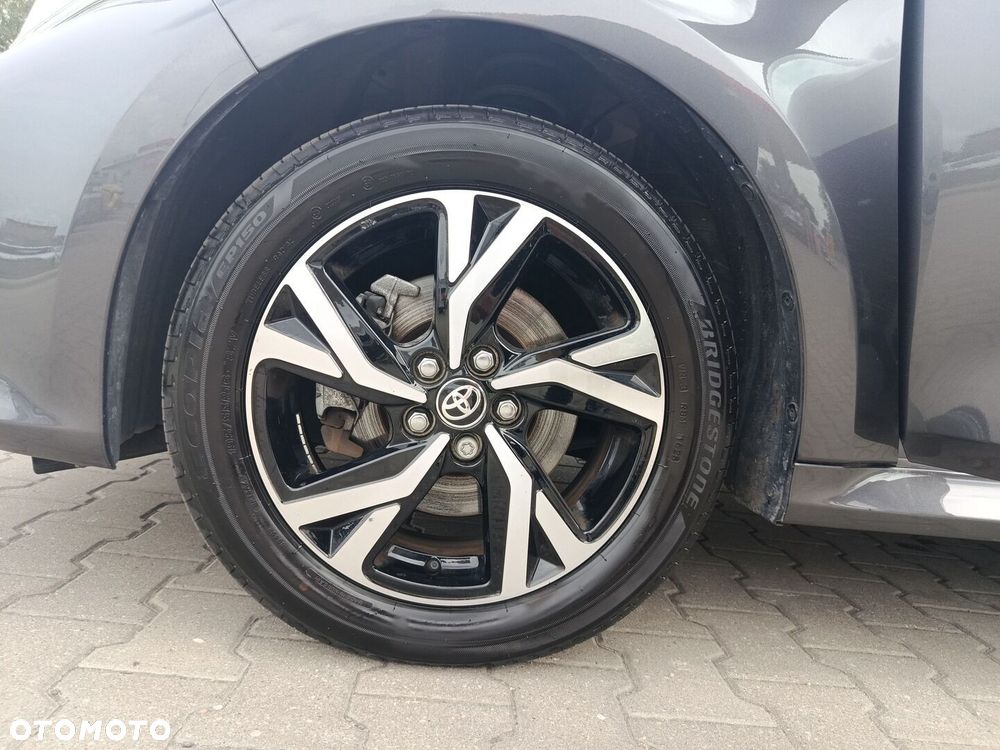 Toyota Yaris Hybrid 1.5 Style - 19