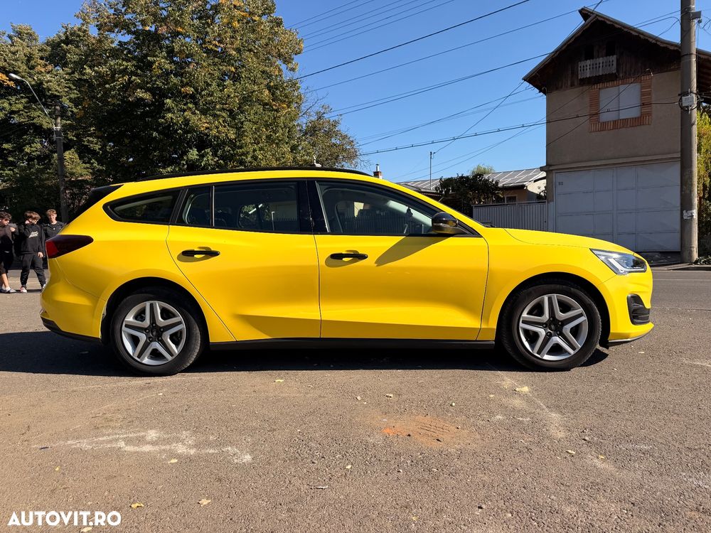 FORD Focus 2023 — imagine 18