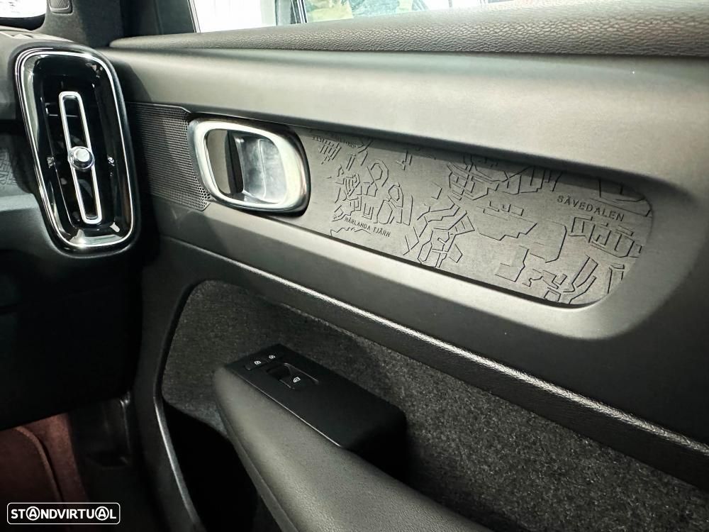 Volvo C40 Recharge Single Motor Plus - 36