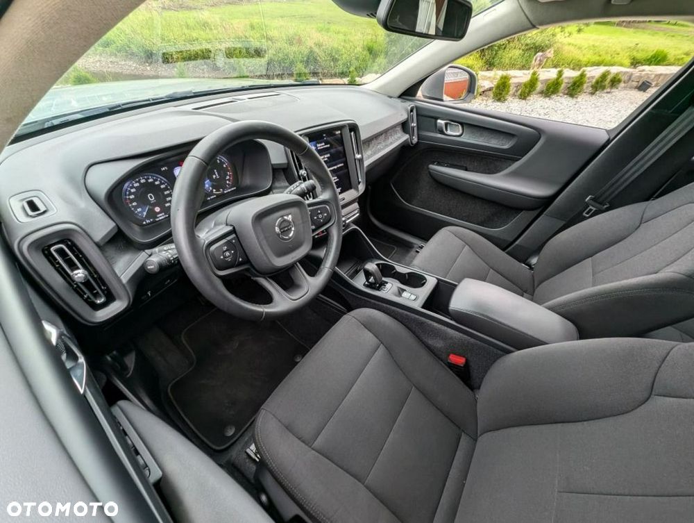 Volvo XC 40 T2 Core - 9