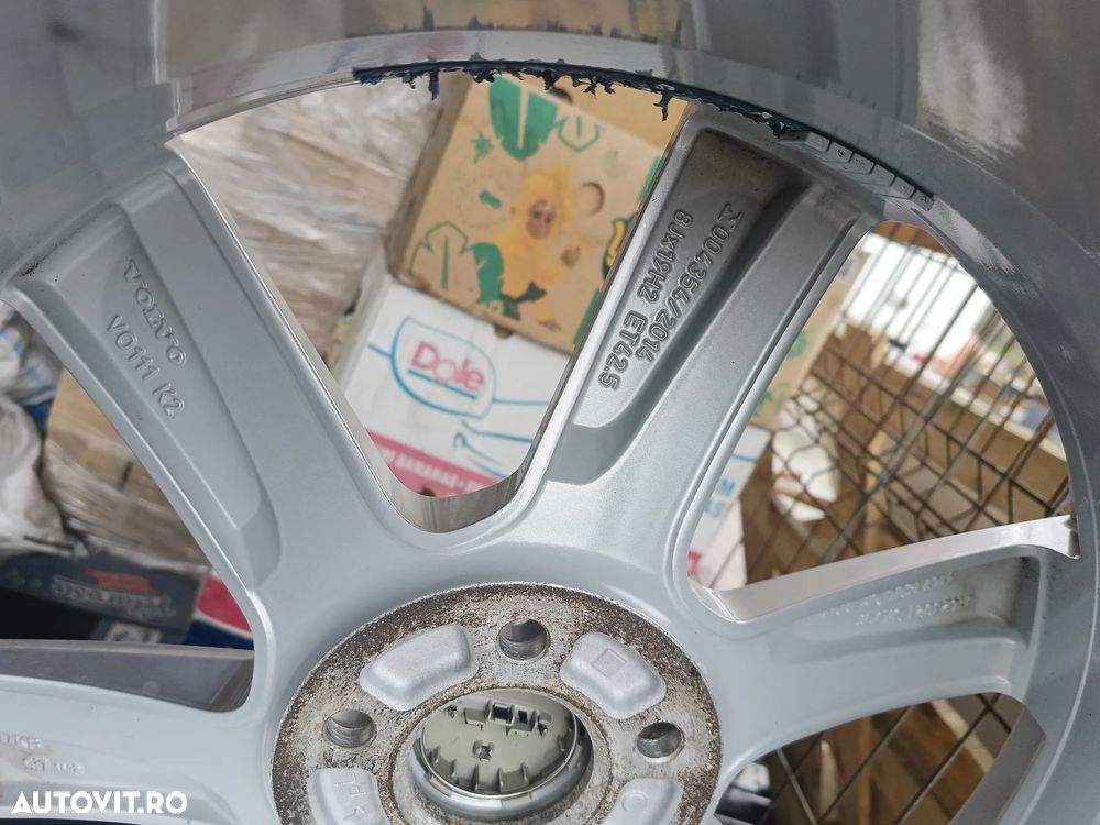 Vând jante volvo 19 - 4