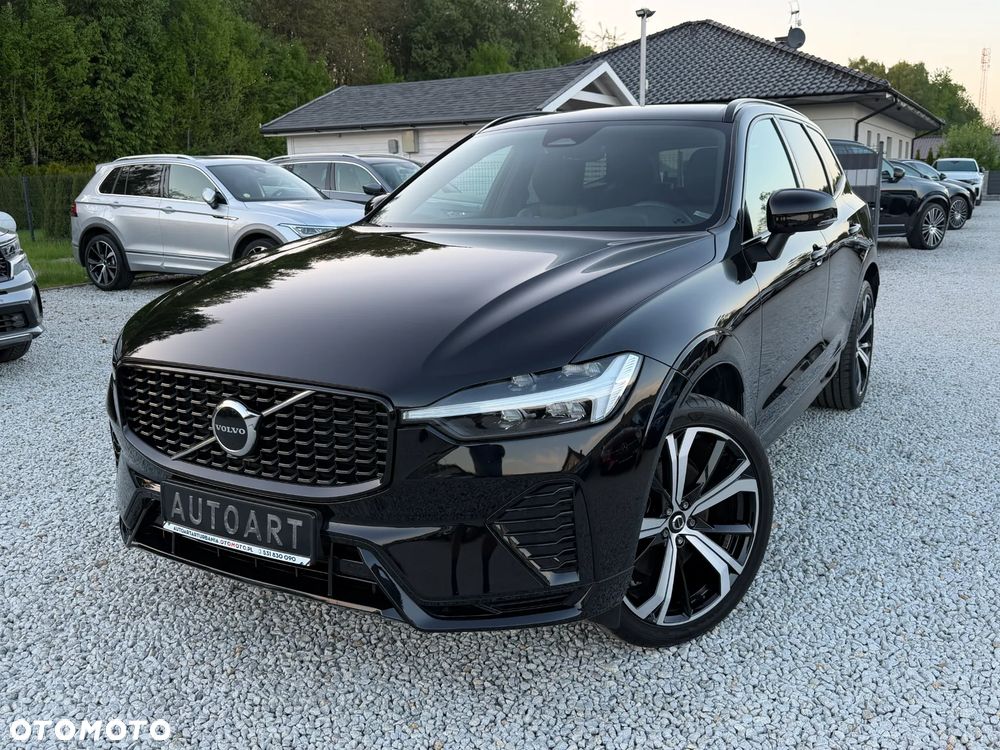 Volvo XC 60 B4 D AWD Ultimate Dark - 4