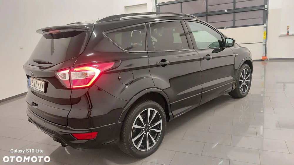 Ford Kuga 1.5 EcoBoost FWD ST-Line - 3