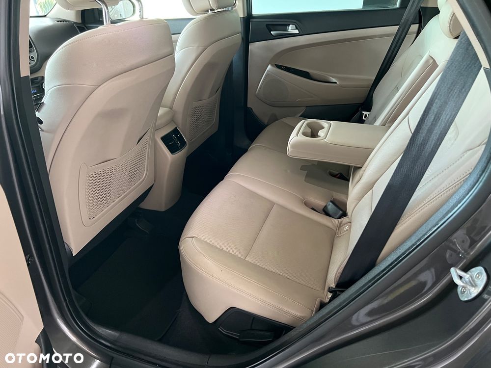 Hyundai Tucson - 26