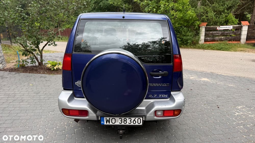Nissan Terrano - 8