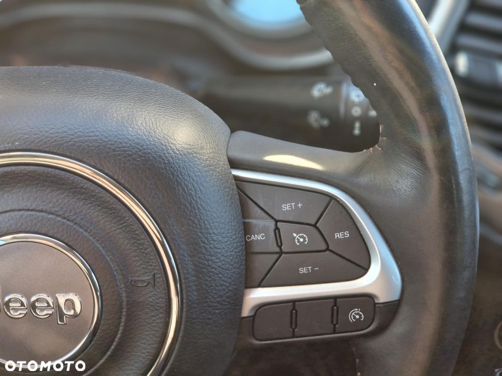 Jeep Compass 1.4 MultiAir Longitude - 14