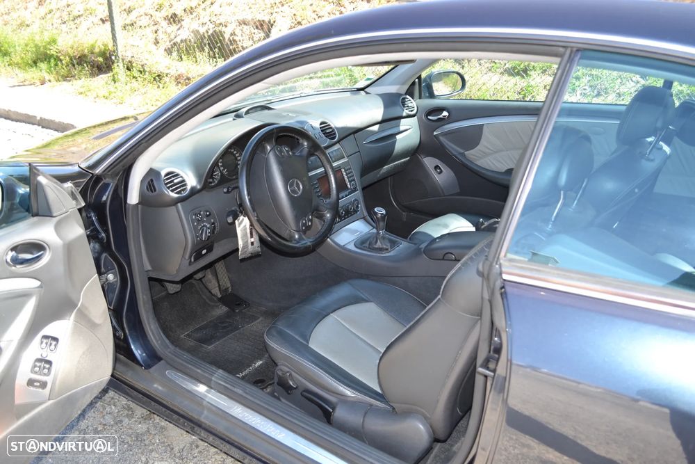 Mercedes-Benz CLK 270 CDi Avantgarde - 5