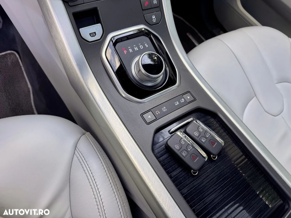 Land Rover Range Rover Evoque - 20