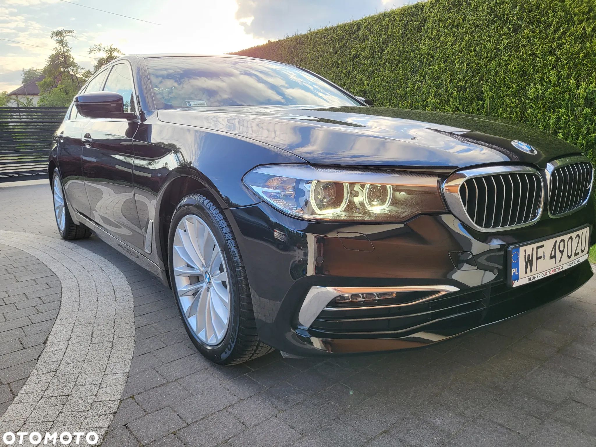 BMW Seria 5 520d xDrive Luxury Line - 1