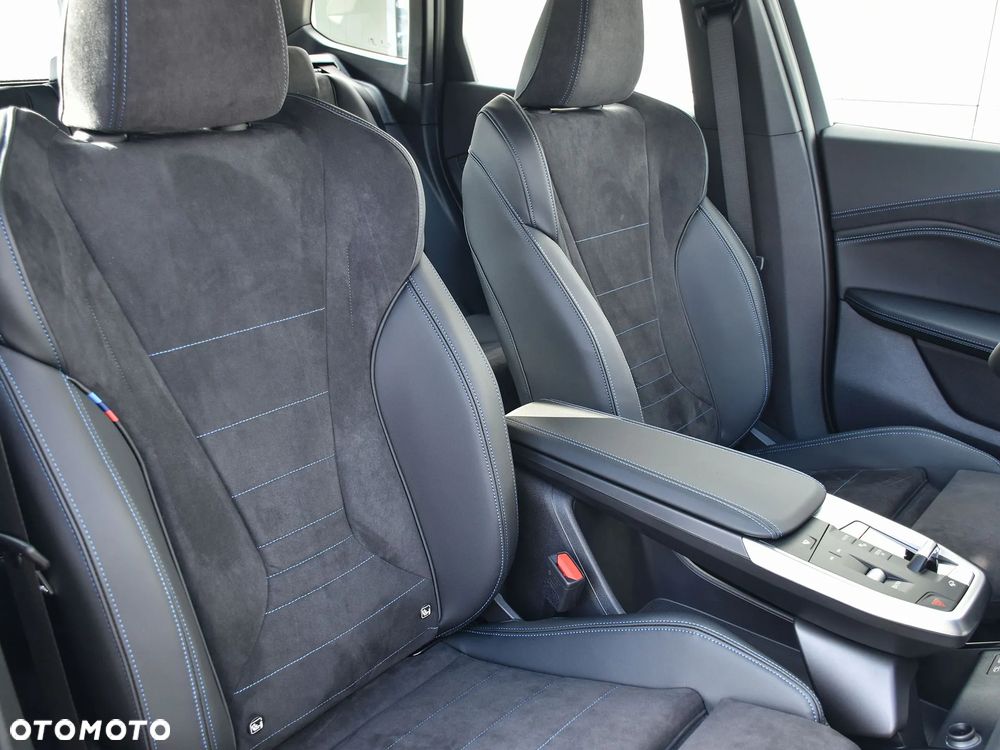 BMW iX1 xDrive30 - 27