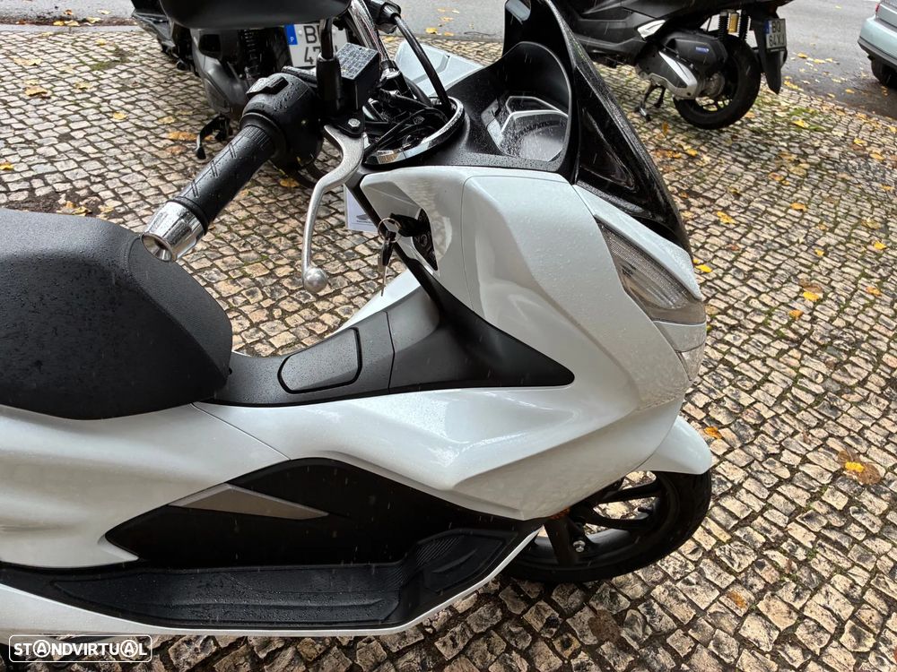 Honda PCX125 - 10