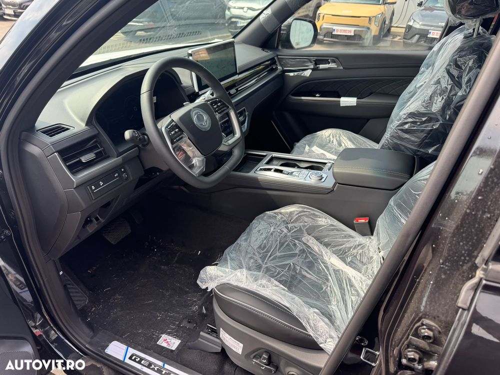 KGM Rexton - 23