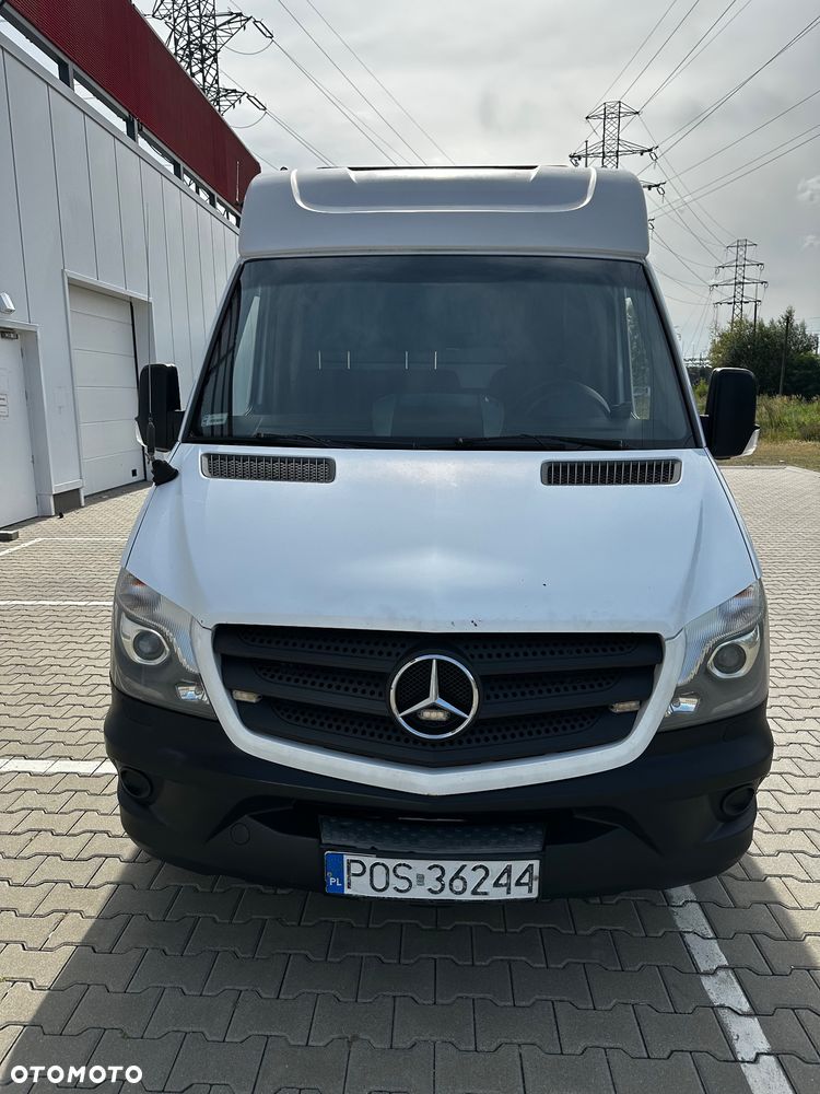 Mercedes-Benz SPRINTER 319 906 - 10
