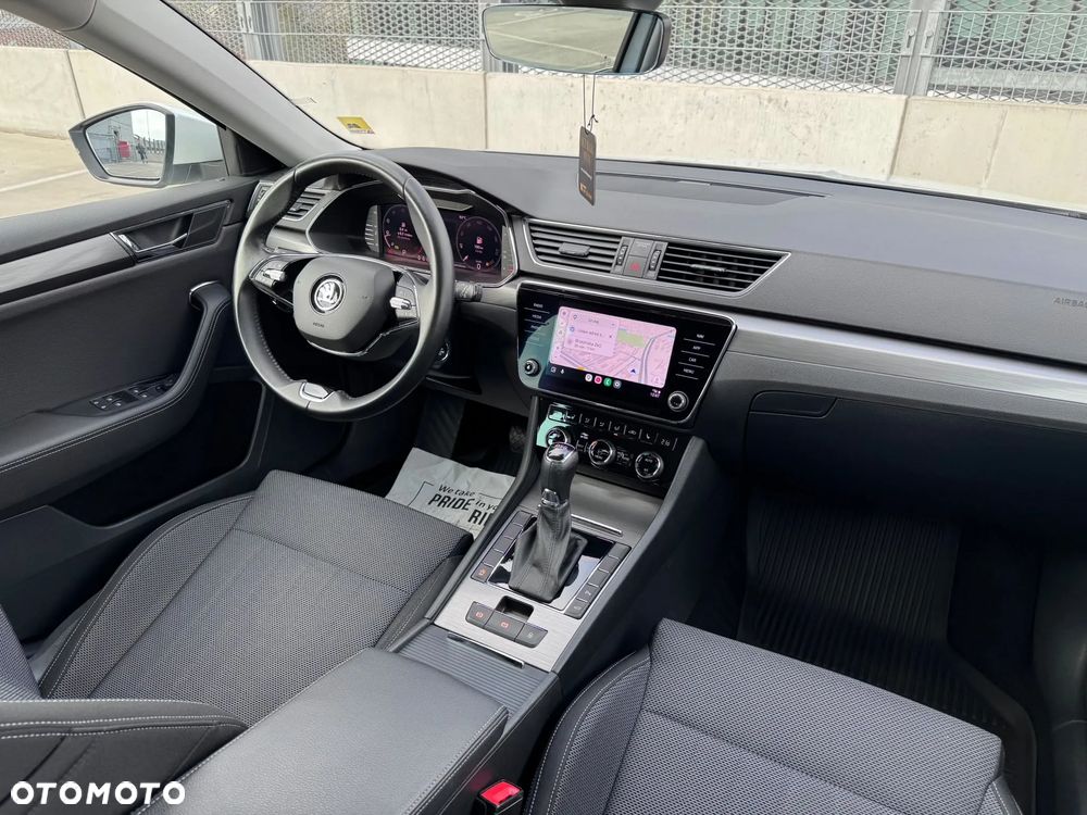 Skoda Superb 2.0 TDI SCR Style DSG - 10