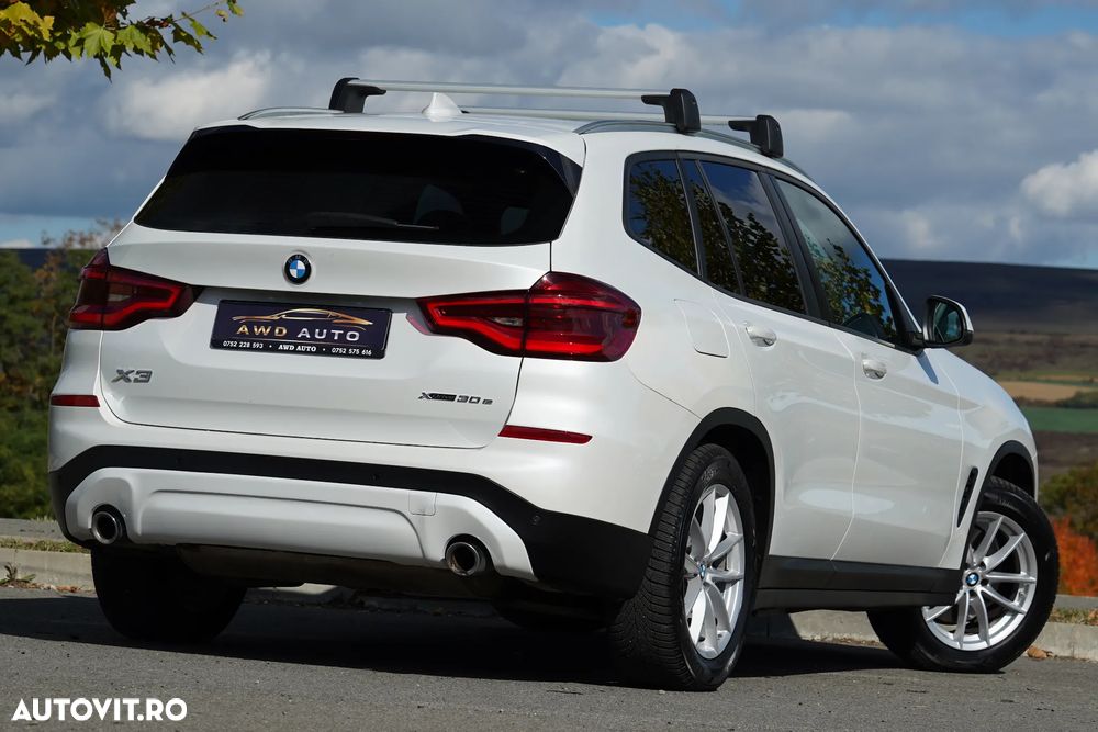 BMW X3 xDrive30e Aut. Luxury Line - 4