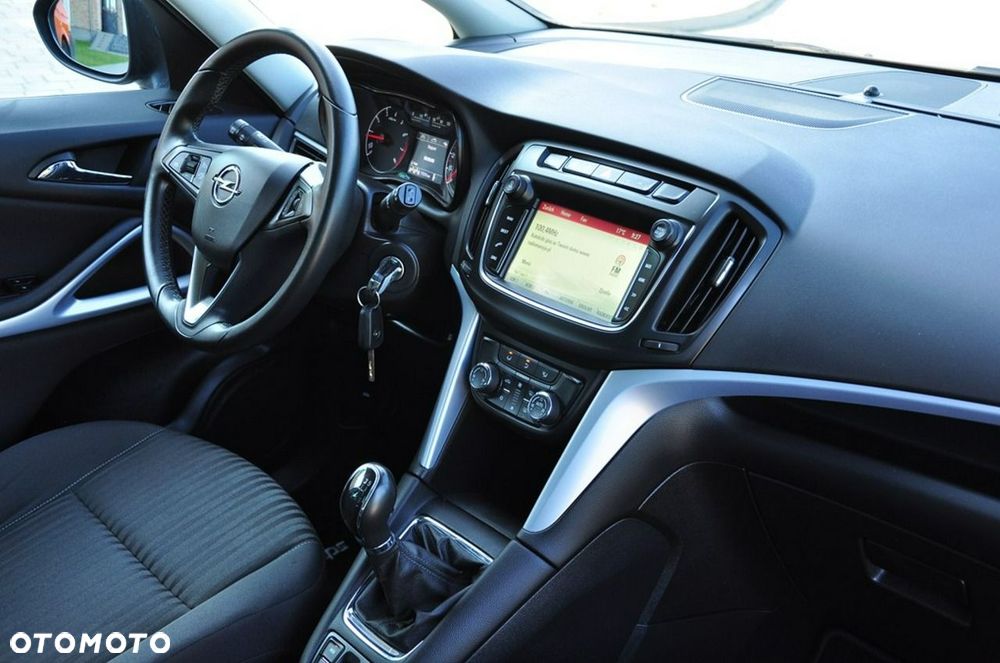 Opel Zafira - 28