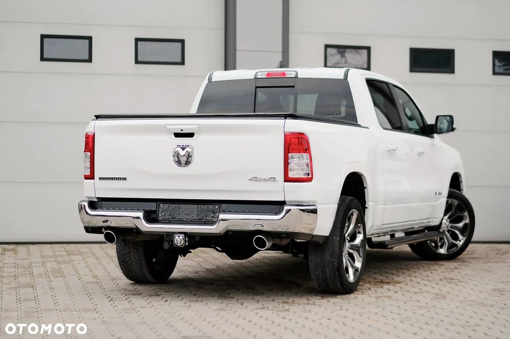RAM 1500 Crew Cab Shortbed Bighorn - 8