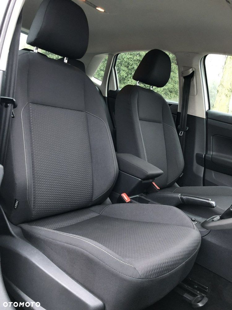 Volkswagen Polo - 11