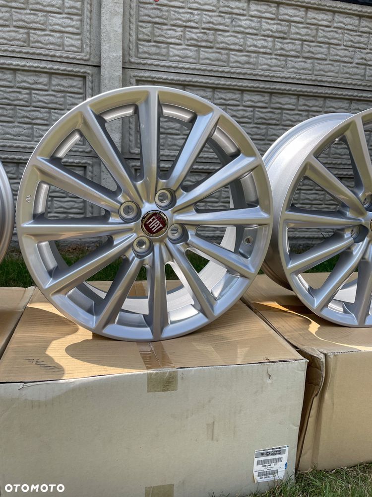 Okazja oryginalne felgi FIAT 124 SPYDER MX5 7Jx17 ET45 4x100 NOWE - 4