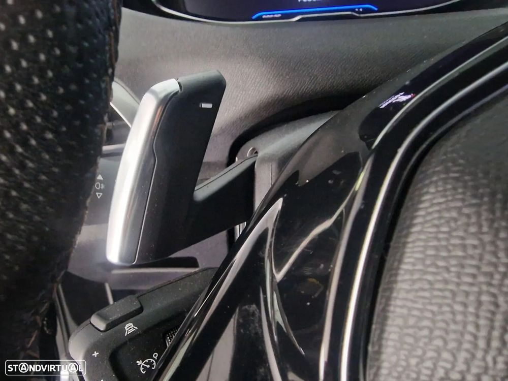 Peugeot 3008 1.6 Hybrid GT Line e-EAT8 - 22